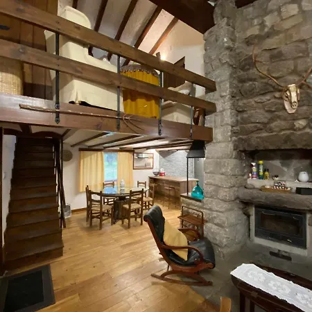 Jardin Del Rio Arenas de San Pedro